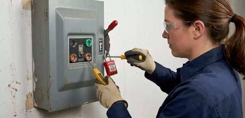 Motion Sensor Light Switch Replacement in Marysville